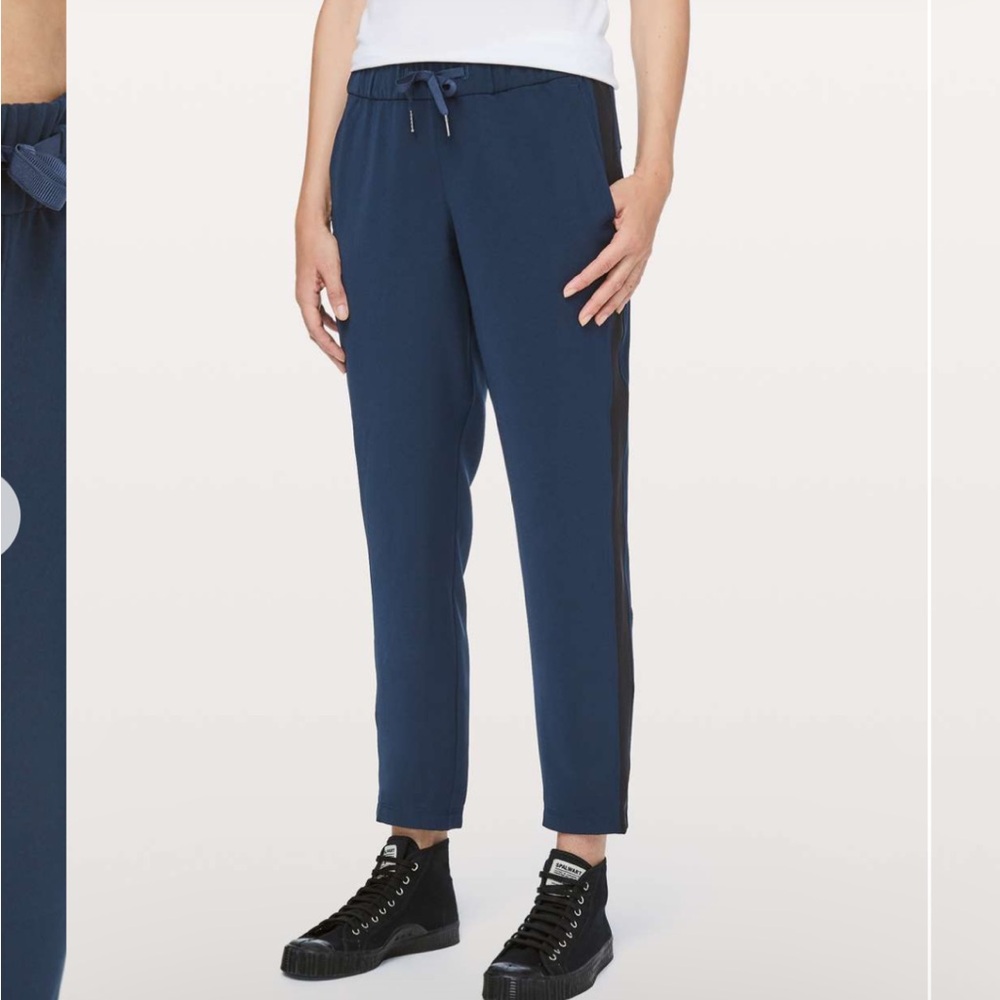 Lululemon On The Fly Pant Woven *Track Stripe size 6